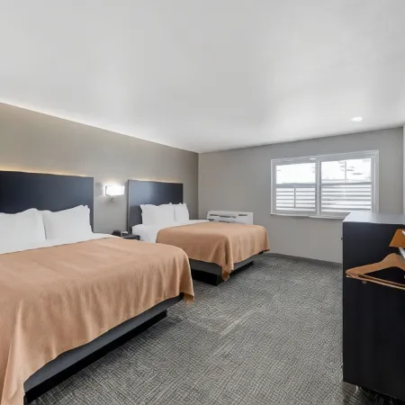 Quality Inn Kettleman City near Hwy 41