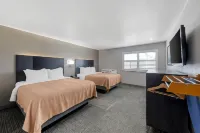 Quality Inn Kettleman City near Hwy 41 - parking