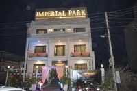 Hotel Imperial Park - parkir