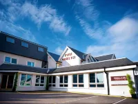 Nevis Bank Inn Hotels in Fort William