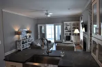 Totally Renovated Waterfront Cottage, Snowbird's Paradise, Boater's Dream - Bintang 3