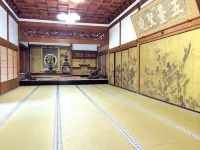 遍照光院 宝善院周辺のホテル