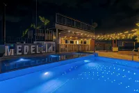 Masaya Medellin - piscina
