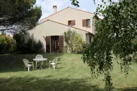 VILLA 160 M ° LIVING LAND AND WITH TREES OF 1500 M ° BEAUTIFUL BUILDING - Villas