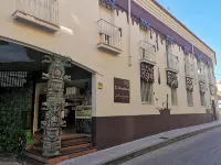 El Indio CHocolatería Boutique Hostel - parking