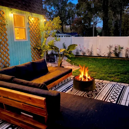 Beach House w/Yard, Beach Passes, Firepit, King Beds Near Boardwalk, Restaurants