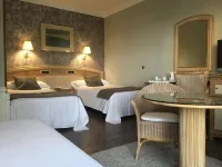 Las Rocas Playa Hotel - Beach