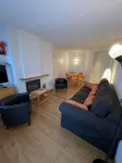 50 metres from the cable car, apartment with balcony, private collective parking, WIFI