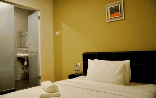 Gem Hotel Nusajaya - parking