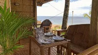 The Beach House Carabao Island - 3 Sao