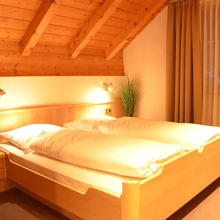 Comfortable attic room with panoramic view & balcony - free Wi-Fi