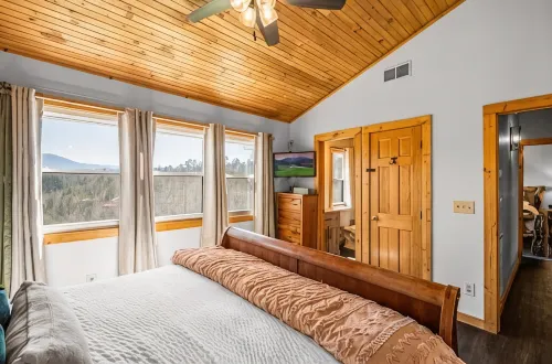 Sevierville Cabin, Hot Tub & Mountain Views - 마운틴 뷰