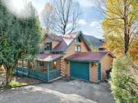 Summer Special ! Log Cabin with Mountain View, Hot Tub, Pool Table, Sleeps 10