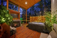 Romantic Luxury Cabin with Fire Pit and Trails - Alppimaja