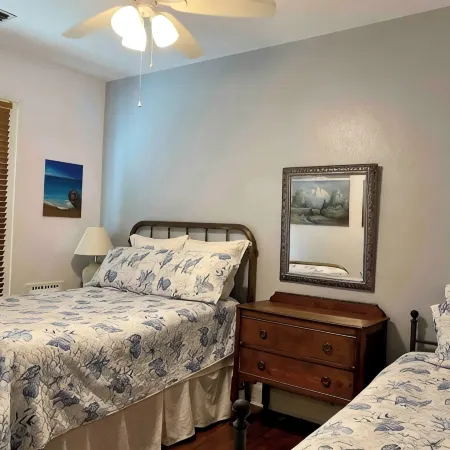 2BR- Gulfport Beach House