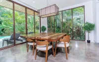 4Br/3.5BA AC Villa, 200m from Beach with Amazing Private Pool, Garden & Parking - 4 tähden