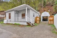 Joe's Place in Historic Wallace, Idaho