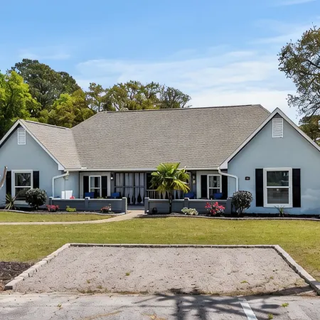Litchfield Country Club 4 Bedroom/4 Bath Cottage on Golf Course - Pawleys Island