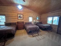 Secluded & Spacious Log Cabin Lodge Located in Western Nebraska - Pet-Friendly! - Træningscentre