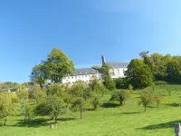 Close to the city live in the countryside with good access - 2-Star