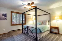 Beautiful Lake View Cabin with Private Beaches - 4성급