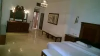 Amazing 4 Bedroom Villa -  Privatzimmer