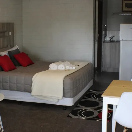 Thomas Lodge Motel