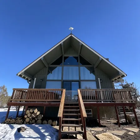 Family sized cozy house with amazing views! 10 min from Durango