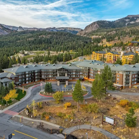 JuniperSprings  #251 True Ski-In-Ski-Out 2Bed/2Bath Luxury Resort in Eagle Lodge