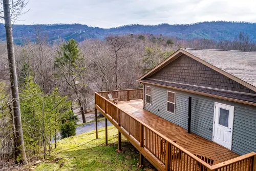 Cabin 2-Allegheny Falls-Mountain View -Private Waterfall- No Stairs-Brand New - Mountain view