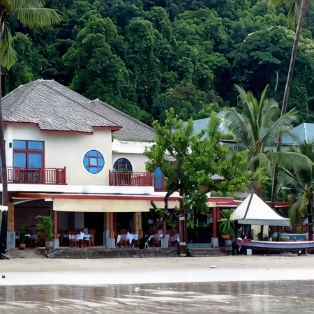 Mac Resort Hotel