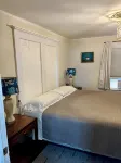 NEW-Another Fun Downtown Location 1st floor - Wifi