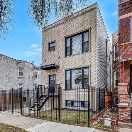 Modern, Luxe, House 20Mins to Downtown, Private Rooftop,  2Car Garage