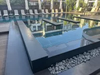Four Hills Hotel - Pools