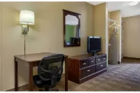 Studio 6 Suites Fresno North CA - Kitchens