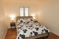 Family Friendly Retreat, Sleeps 12+, Full Basketball Court, Large Inground Pool - Pools