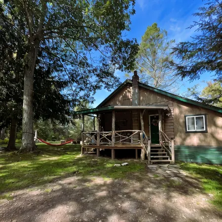 Trails Head Cabin