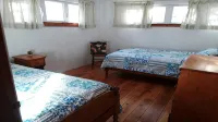 A Country Guest House Just 21-32 Minutes Bridgeport or New Haven Universities. - WiFi