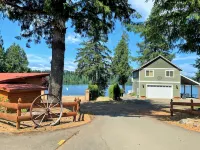 Lake Nahwatzel Resort, Cabin #1, Shared Dock just steps away! Now with WIFI! - Chalets