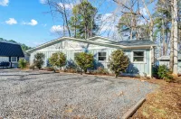 Ultimate Family Lakehouse- wide water views! - 4-Star