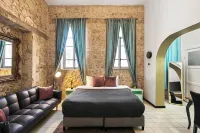 Helios Boutique Suites by la Finca Hotel - 3-Star