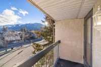 Red Carpet Inn - vue sur la montagne