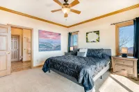 Comfy Condo at Top of Sugar Mtn - Ski in Ski Out - AC, WiFi - 4 tähden