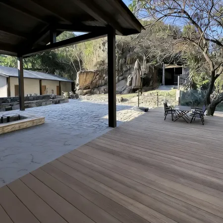 Love Secret Courtyard