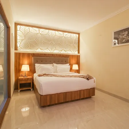 Ocean Beach Hotel Padang