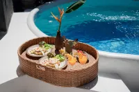 Ubu Villa Ndalem Etnik - Private Pools