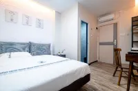 Lees Hotel - 2 звезды