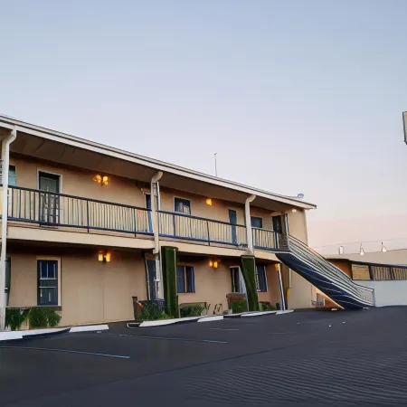 Star Inn on Route 66, Barstow