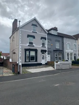 Marley Mansions Apartment - Clarendon - Wifi