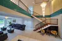 Noola Inn Hotel Bogor - Parkplatz